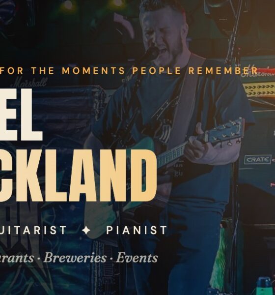 Daniel Strickland Music: live singer, guitarist and pianist