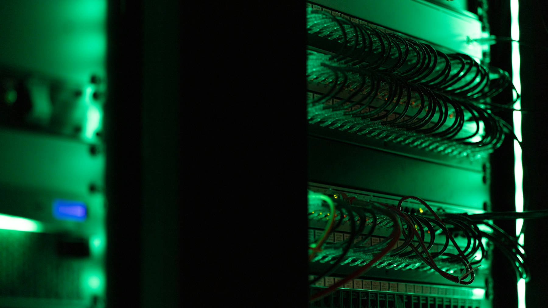 tech servers